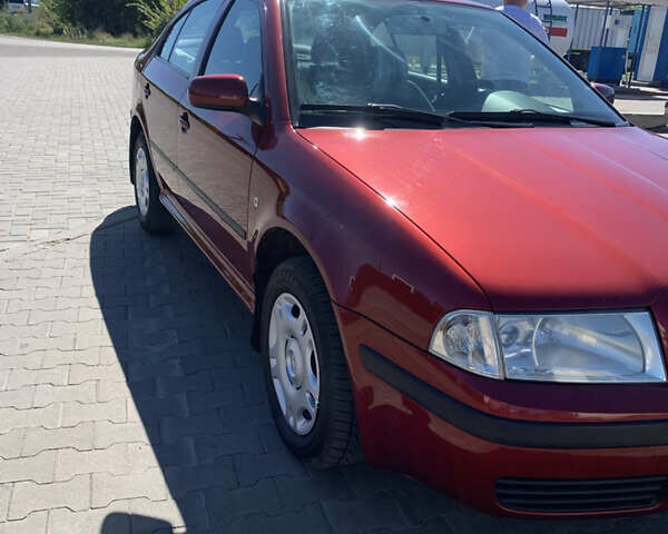 Червоний Шкода Октавія, об'ємом двигуна 1.6 л та пробігом 208 тис. км за 5200 $, фото 1 на Automoto.ua