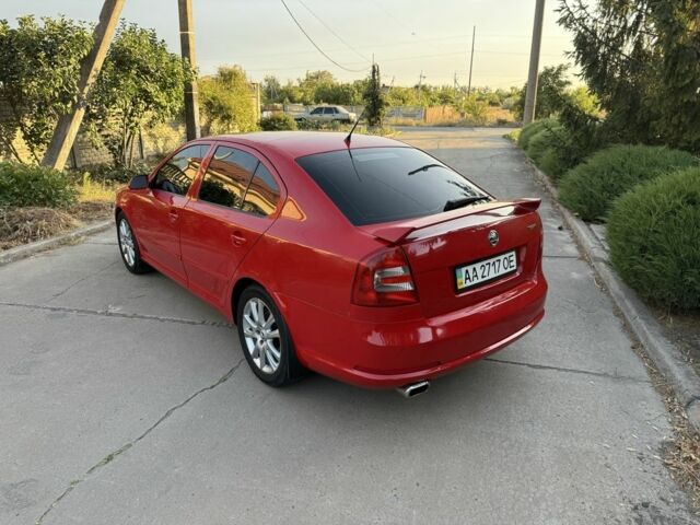 Червоний Шкода Октавія, об'ємом двигуна 2 л та пробігом 170 тис. км за 6500 $, фото 7 на Automoto.ua