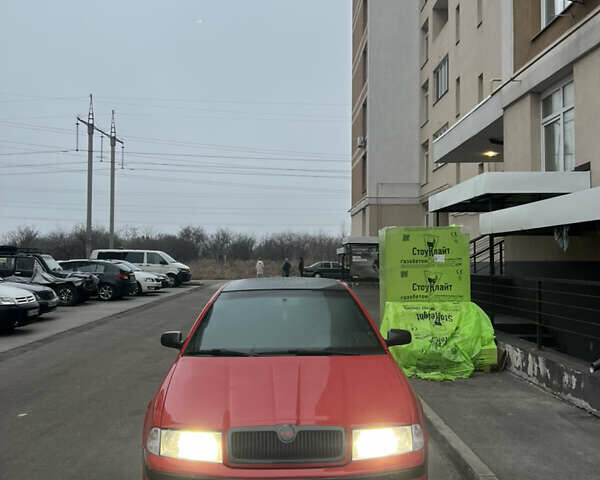 Червоний Шкода Октавія, об'ємом двигуна 1.78 л та пробігом 140 тис. км за 8000 $, фото 2 на Automoto.ua