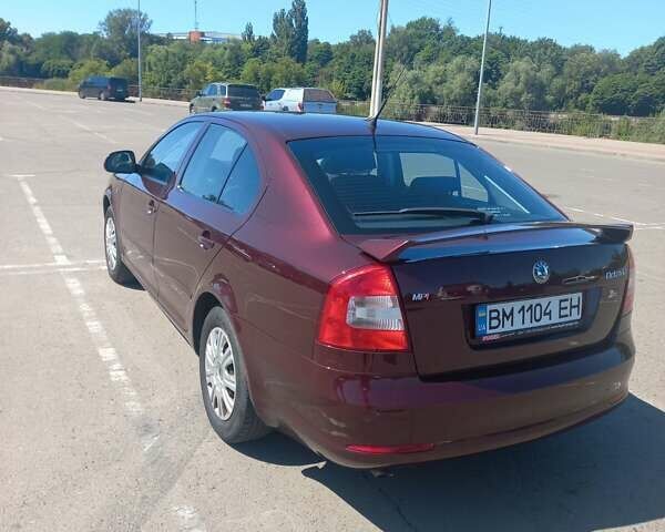 Красный Шкода Октавия, объемом двигателя 1.6 л и пробегом 191 тыс. км за 8200 $, фото 6 на Automoto.ua