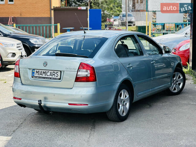 Красный Шкода Октавия, объемом двигателя 1.4 л и пробегом 168 тыс. км за 8400 $, фото 4 на Automoto.ua