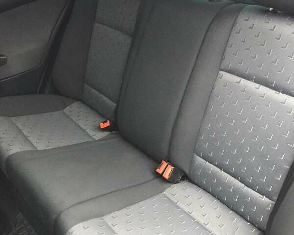 Червоний Шкода Октавія, об'ємом двигуна 1.6 л та пробігом 270 тис. км за 5500 $, фото 6 на Automoto.ua