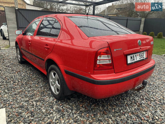Красный Шкода Октавия, объемом двигателя 1.6 л и пробегом 168 тыс. км за 6200 $, фото 3 на Automoto.ua