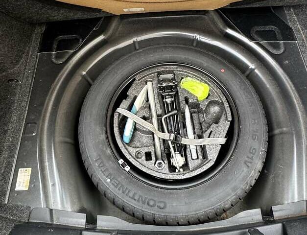 Шкода Октавия 2009 в Одессе на Automoto.ua Красный Шкода Октавия, объемом двигателя 1.4 л и пробегом 192 тыс. км за 8700 $, фото 3 на Automoto.ua