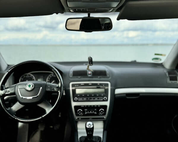 Шкода Октавия 2009 в Одессе на Automoto.ua Красный Шкода Октавия, объемом двигателя 1.4 л и пробегом 192 тыс. км за 8700 $, фото 16 на Automoto.ua