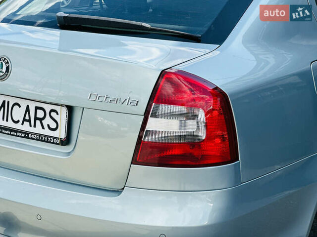 Красный Шкода Октавия, объемом двигателя 1.4 л и пробегом 168 тыс. км за 8400 $, фото 6 на Automoto.ua