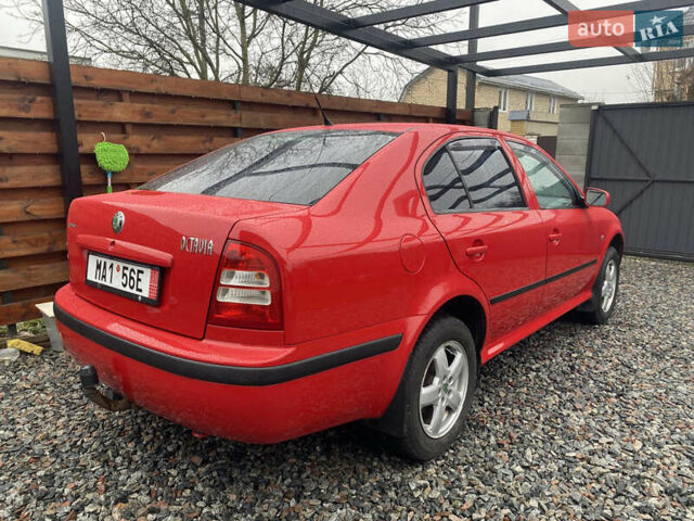 Красный Шкода Октавия, объемом двигателя 1.6 л и пробегом 168 тыс. км за 6200 $, фото 5 на Automoto.ua