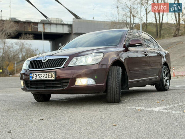 Шкода Октавия 2010 в Киеве на Automoto.ua Красный Шкода Октавия, объемом двигателя 1.8 л и пробегом 143 тыс. км за 7750 $, фото 15 на Automoto.ua