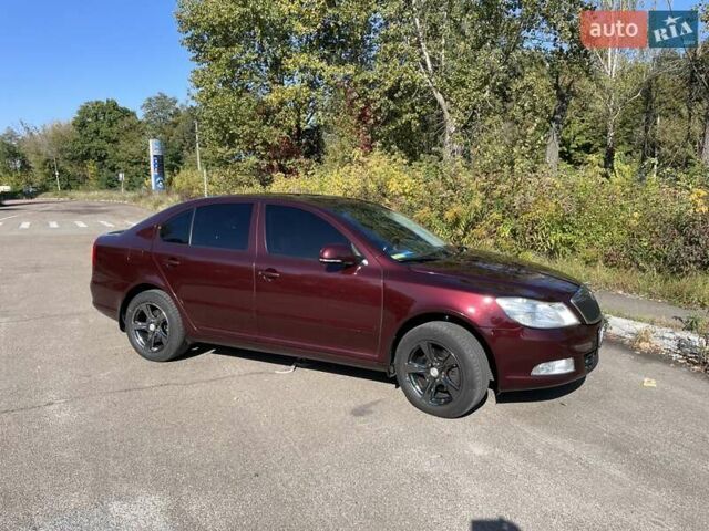 Красный Шкода Октавия, объемом двигателя 1.8 л и пробегом 143 тыс. км за 8000 $, фото 7 на Automoto.ua