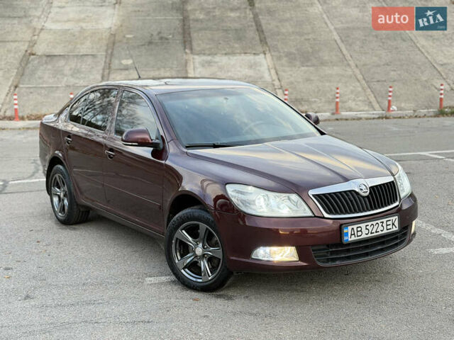 Шкода Октавия 2010 в Киеве на Automoto.ua Красный Шкода Октавия, объемом двигателя 1.8 л и пробегом 143 тыс. км за 7750 $, фото 13 на Automoto.ua
