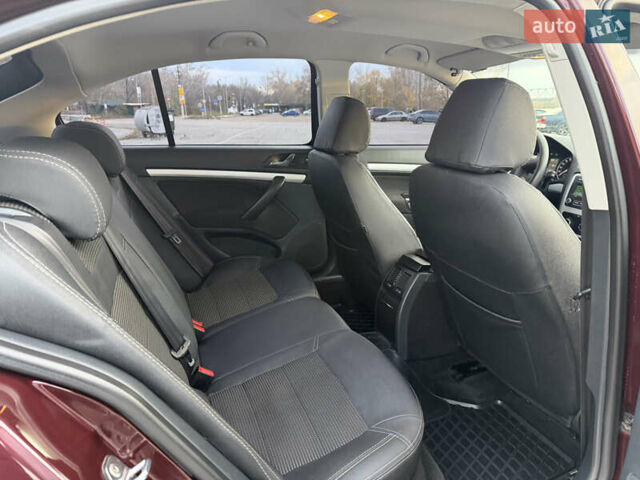 Шкода Октавия 2010 в Киеве на Automoto.ua Красный Шкода Октавия, объемом двигателя 1.8 л и пробегом 143 тыс. км за 7750 $, фото 23 на Automoto.ua