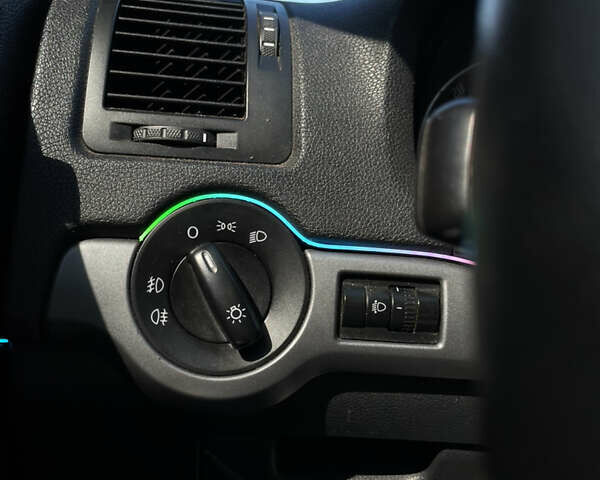 Шкода Октавия 2010 в Лебедине на Automoto.ua Красный Шкода Октавия, объемом двигателя 1.9 л и пробегом 274 тыс. км за 6550 $, фото 4 на Automoto.ua