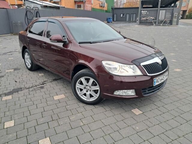 Красный Шкода Октавия, объемом двигателя 1.6 л и пробегом 242 тыс. км за 7300 $, фото 8 на Automoto.ua