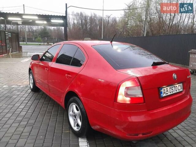 Красный Шкода Октавия, объемом двигателя 1.2 л и пробегом 315 тыс. км за 4999 $, фото 5 на Automoto.ua