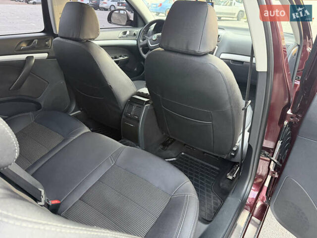 Шкода Октавия 2010 в Киеве на Automoto.ua Красный Шкода Октавия, объемом двигателя 1.8 л и пробегом 143 тыс. км за 7750 $, фото 28 на Automoto.ua