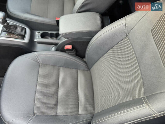 Шкода Октавия 2010 в Киеве на Automoto.ua Красный Шкода Октавия, объемом двигателя 1.8 л и пробегом 143 тыс. км за 7750 $, фото 39 на Automoto.ua