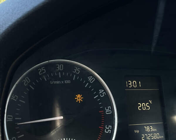 Шкода Октавия 2010 в Лебедине на Automoto.ua Красный Шкода Октавия, объемом двигателя 1.9 л и пробегом 274 тыс. км за 6550 $, фото 8 на Automoto.ua