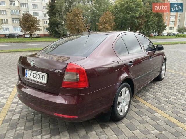 Червоний Шкода Октавія, об'ємом двигуна 1.6 л та пробігом 263 тис. км за 7800 $, фото 3 на Automoto.ua