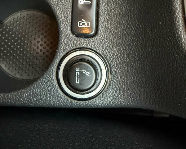 Шкода Октавия 2010 в Киеве на Automoto.ua Красный Шкода Октавия, объемом двигателя 1.8 л и пробегом 143 тыс. км за 7750 $, фото 57 на Automoto.ua