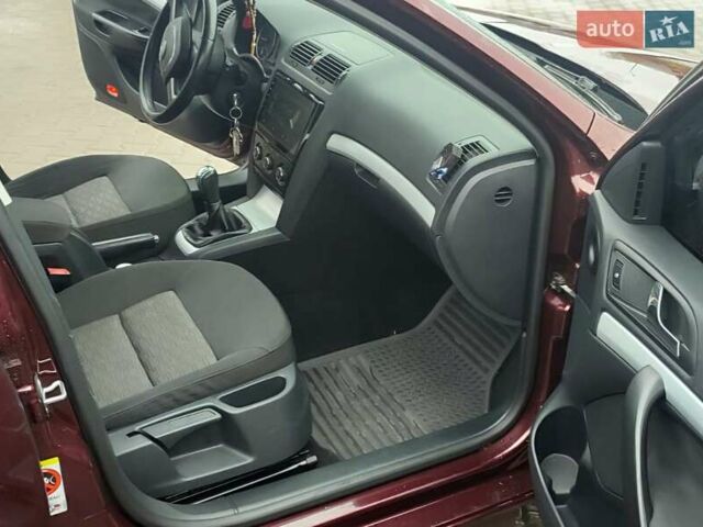 Красный Шкода Октавия, объемом двигателя 1.9 л и пробегом 330 тыс. км за 7700 $, фото 8 на Automoto.ua