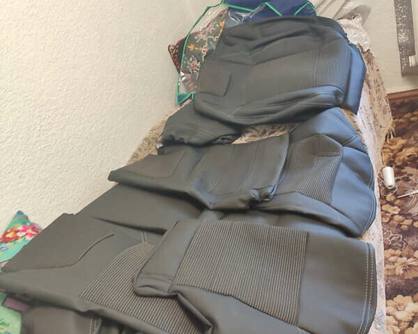 Шкода Октавия 2010 в Киеве на Automoto.ua Красный Шкода Октавия, объемом двигателя 1.8 л и пробегом 143 тыс. км за 7750 $, фото 77 на Automoto.ua