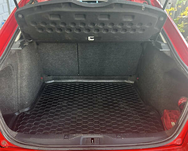 Красный Шкода Октавия, объемом двигателя 1.9 л и пробегом 336 тыс. км за 7600 $, фото 11 на Automoto.ua