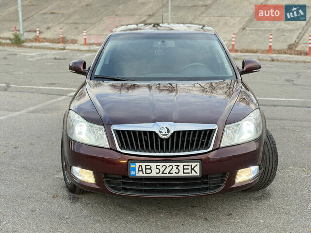 Шкода Октавия 2010 в Киеве на Automoto.ua Красный Шкода Октавия, объемом двигателя 1.8 л и пробегом 143 тыс. км за 7750 $, фото 14 на Automoto.ua