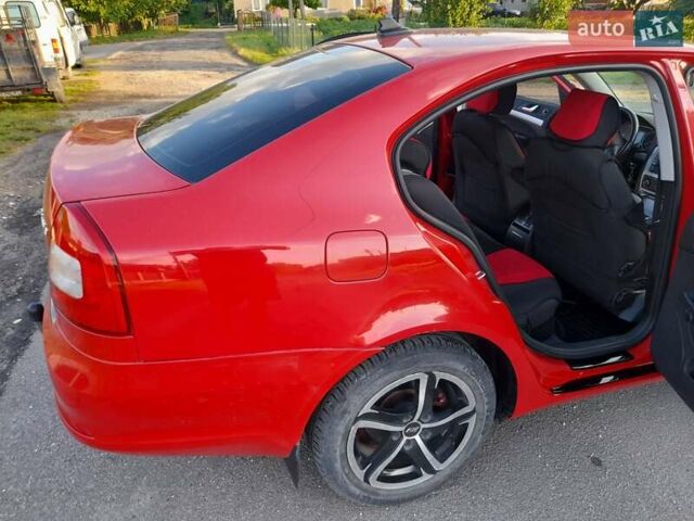 Красный Шкода Октавия, объемом двигателя 1.6 л и пробегом 265 тыс. км за 8600 $, фото 4 на Automoto.ua