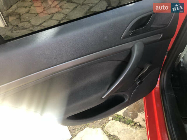 Червоний Шкода Октавія, об'ємом двигуна 1.6 л та пробігом 241 тис. км за 6799 $, фото 15 на Automoto.ua