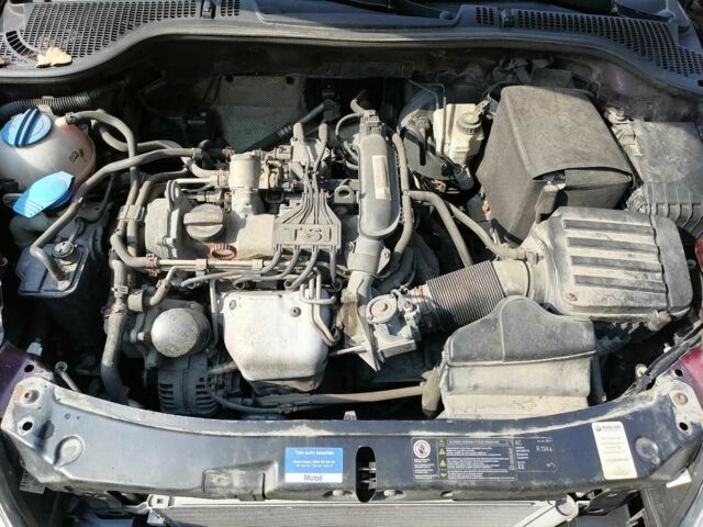 Червоний Шкода Октавія, об'ємом двигуна 1.2 л та пробігом 350 тис. км за 5000 $, фото 15 на Automoto.ua