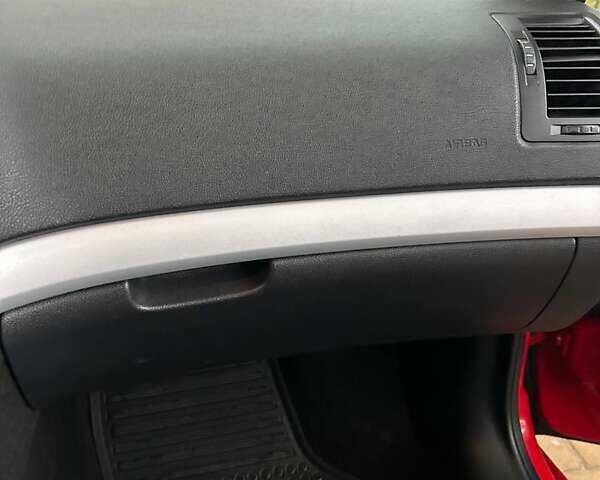 Червоний Шкода Октавія, об'ємом двигуна 1.6 л та пробігом 256 тис. км за 7400 $, фото 10 на Automoto.ua