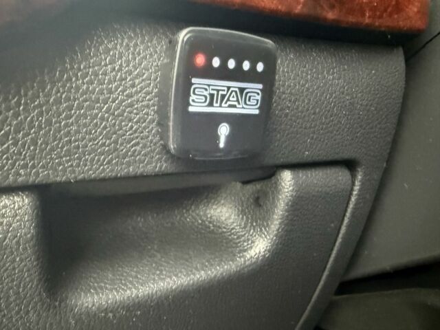 Красный Шкода Октавия, объемом двигателя 1.8 л и пробегом 173 тыс. км за 2500 $, фото 9 на Automoto.ua