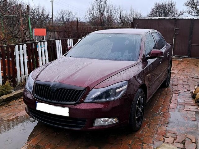 Червоний Шкода Октавія, об'ємом двигуна 12 л та пробігом 183 тис. км за 8000 $, фото 5 на Automoto.ua