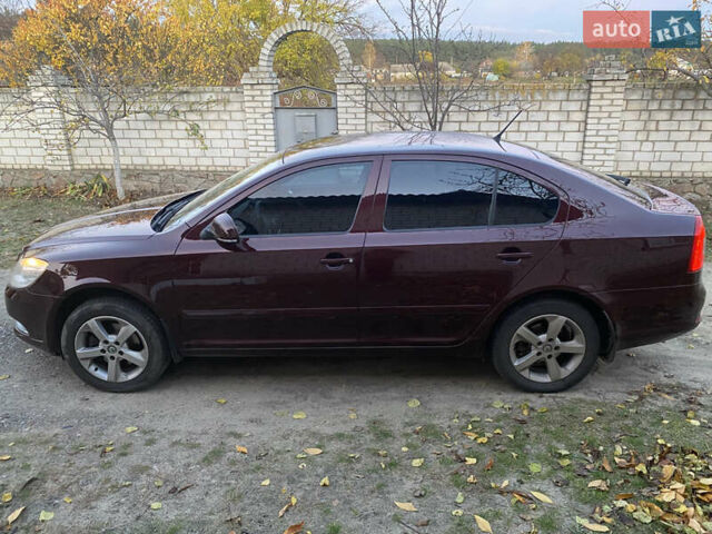 Червоний Шкода Октавія, об'ємом двигуна 1.8 л та пробігом 248 тис. км за 8200 $, фото 2 на Automoto.ua