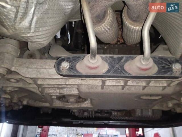 Красный Шкода Октавия, объемом двигателя 1.6 л и пробегом 156 тыс. км за 9500 $, фото 56 на Automoto.ua