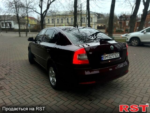 Червоний Шкода Октавія, об'ємом двигуна 1.8 л та пробігом 210 тис. км за 7900 $, фото 4 на Automoto.ua
