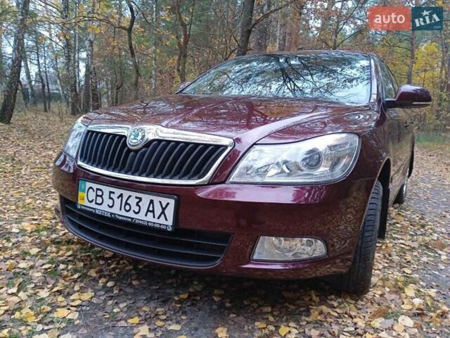 Красный Шкода Октавия, объемом двигателя 1.6 л и пробегом 156 тыс. км за 9500 $, фото 14 на Automoto.ua