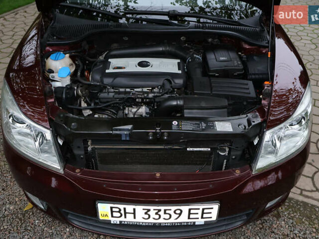 Красный Шкода Октавия, объемом двигателя 1.8 л и пробегом 40 тыс. км за 9600 $, фото 36 на Automoto.ua