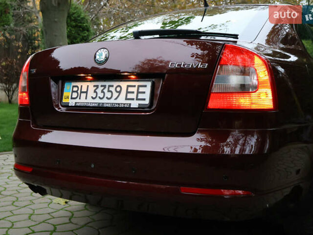 Красный Шкода Октавия, объемом двигателя 1.8 л и пробегом 40 тыс. км за 9600 $, фото 8 на Automoto.ua
