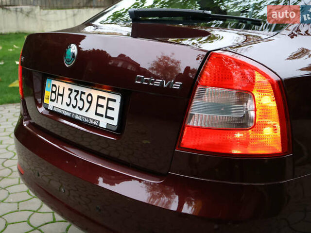 Красный Шкода Октавия, объемом двигателя 1.8 л и пробегом 40 тыс. км за 9600 $, фото 9 на Automoto.ua