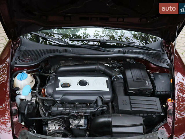 Красный Шкода Октавия, объемом двигателя 1.8 л и пробегом 40 тыс. км за 9600 $, фото 37 на Automoto.ua