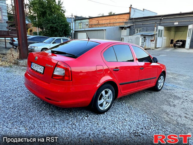 Шкода Октавия 2012 в Виннице на Automoto.ua Красный Шкода Октавия, объемом двигателя 1.6 л и пробегом 251 тыс. км за 7000 $, фото 2 на Automoto.ua