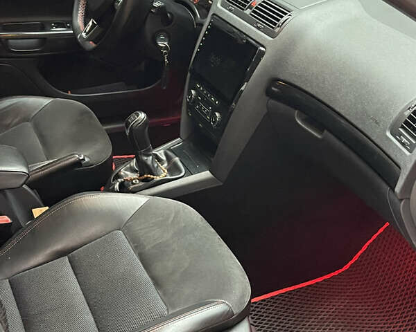 Червоний Шкода Октавія, об'ємом двигуна 1.98 л та пробігом 208 тис. км за 10500 $, фото 11 на Automoto.ua