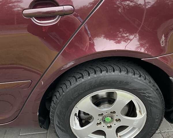 Красный Шкода Октавия, объемом двигателя 1.8 л и пробегом 167 тыс. км за 8200 $, фото 41 на Automoto.ua