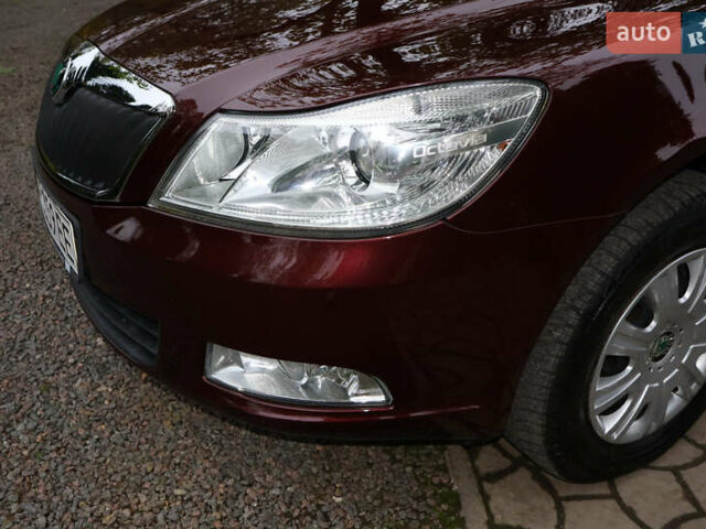 Красный Шкода Октавия, объемом двигателя 1.8 л и пробегом 40 тыс. км за 9600 $, фото 26 на Automoto.ua