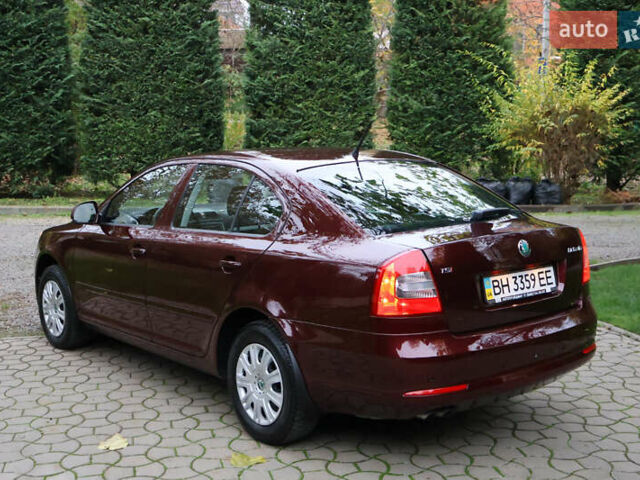 Красный Шкода Октавия, объемом двигателя 1.8 л и пробегом 40 тыс. км за 9600 $, фото 12 на Automoto.ua