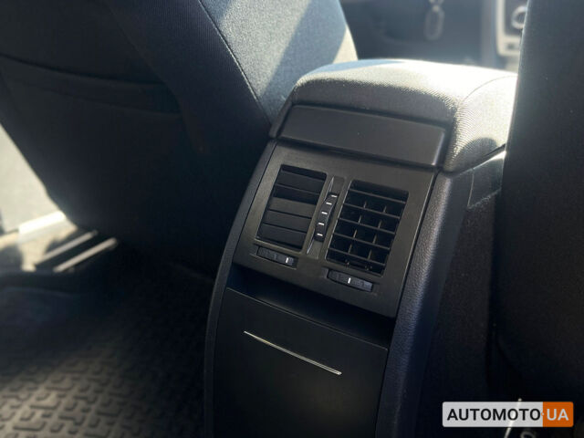 Червоний Шкода Октавія, об'ємом двигуна 1.6 л та пробігом 133 тис. км за 8600 $, фото 26 на Automoto.ua