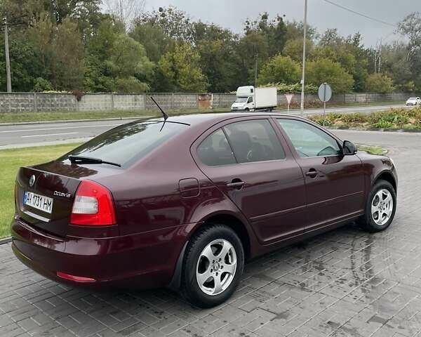 Красный Шкода Октавия, объемом двигателя 1.8 л и пробегом 167 тыс. км за 8200 $, фото 34 на Automoto.ua