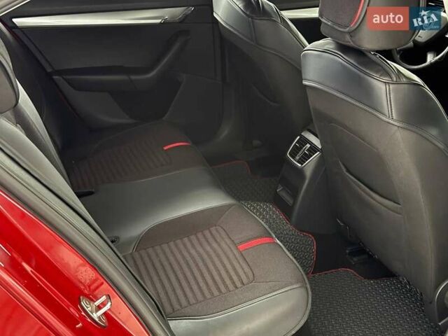 Красный Шкода Октавия, объемом двигателя 1.4 л и пробегом 159 тыс. км за 10440 $, фото 15 на Automoto.ua