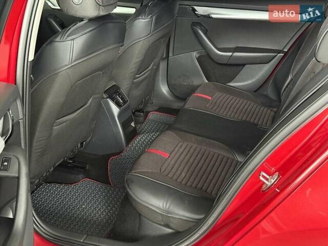 Красный Шкода Октавия, объемом двигателя 1.4 л и пробегом 159 тыс. км за 10440 $, фото 12 на Automoto.ua